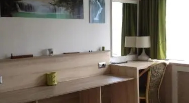 Mikes Apartman, Rezerwuj Apartament Szekszard 