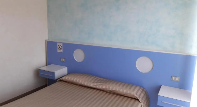 Двухместный номер Standard Hotel Happy