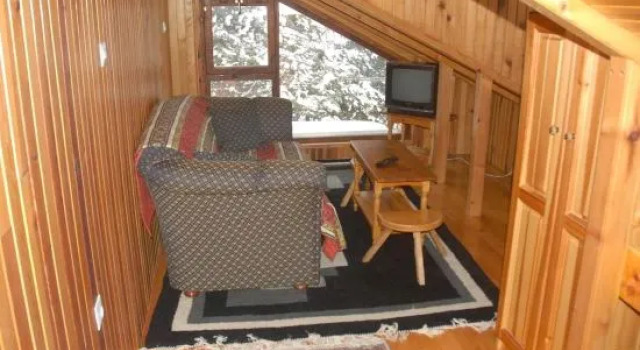 Guesthouse Lugu, Buchen Sie Hotel Čajetina 