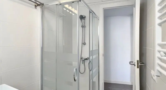 Апартаменты с 2 комнатами с балконом Stay U-nique Apartment Legalitat