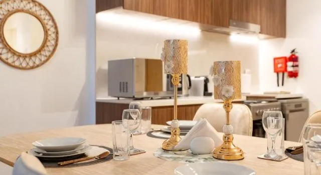 bnbme | La Cote 3 | 1BR, Забронировать Отель Отели Дубая 3 звезды, рядом с The Village Mall, 3*