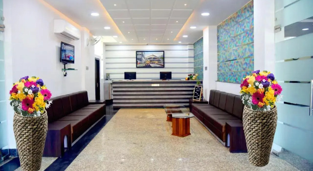 Hotel Suraj Palace