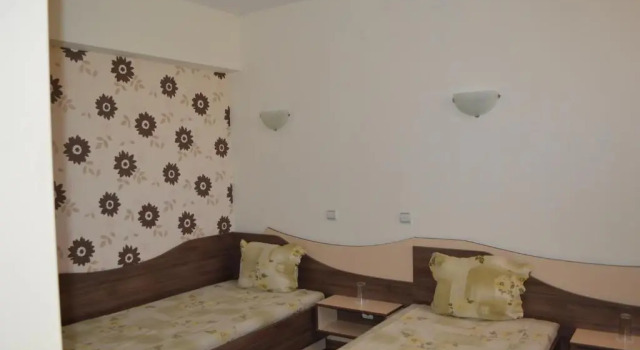 Трёхместный номер Standard Eos Hotel