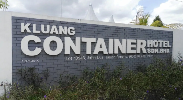 Kluang Container Swimming Pool Hotel, Réserver Hôtel Keluang Johor