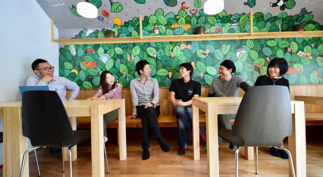 Кровать в общем номере Saga International Guesthouse Hagakure