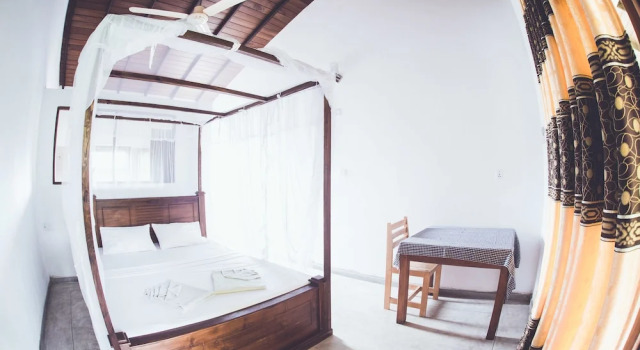 Номер Deluxe Rupa's Hotel Arugambay