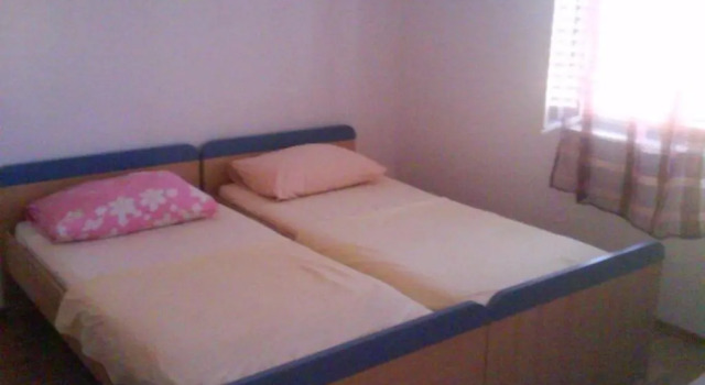 Rooms Cleopatra, Prenota Hotel Splitska 