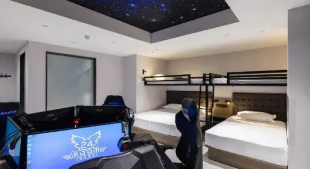 Кровать в общем номере 24Room E-sports Hotel (Tianjin Wudadao）