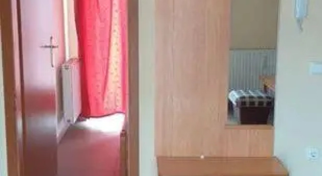 Hillside Imre Apartman, Book Lejlighed Hoteller i Western Transdanubia med parkering, Parkering