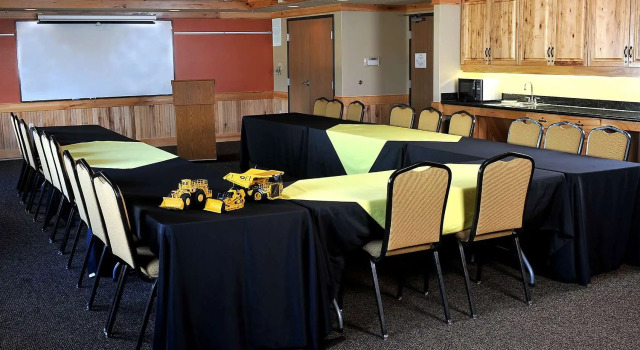 AmericInn Lodge and Suites - Oswego, Boek Hotel Oswego 