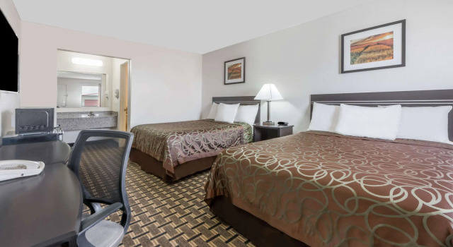 Четырёхместный номер Standard Knights Inn Slaton
