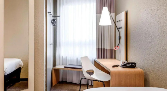 Одноместный номер Economy ibis Frankfurt Centrum
