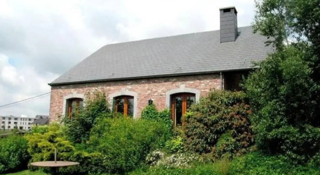 Коттедж Quaint Farmhouse in Maffe With a Turkish Bath
