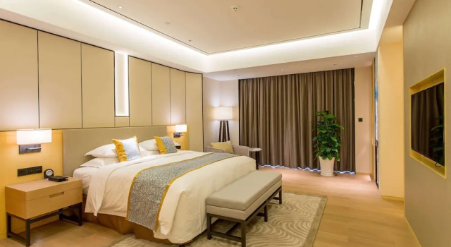 Люкс Howard Johnson by Wyndham Glory Plaza ChengHai