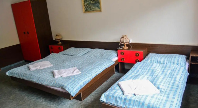 Четырёхместный номер Standard Hotel Krakonos