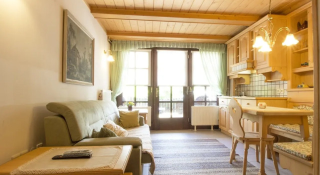 Nice Apartment Near Lake Bled With Views Over Stol Mountain, Prenota Appartamento Bled 