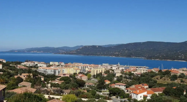 Rsidence Casa Regina, Varaa Hotelli Propriano 
