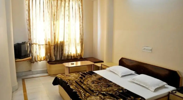 Номер Standard Hotel Kirti Plaza