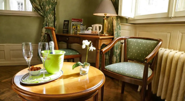Номер Superior Hotel Dhaussonville