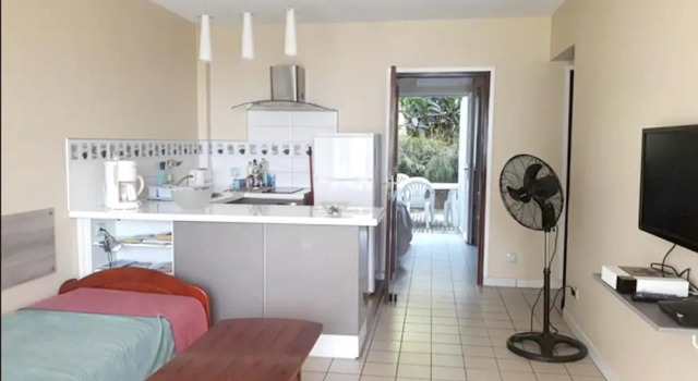Apartment With one Bedroom in Les Trois-îlets, With Wonderful sea View, Book Lejlighed Hoteller i Le Marin med parkering, Parkering
