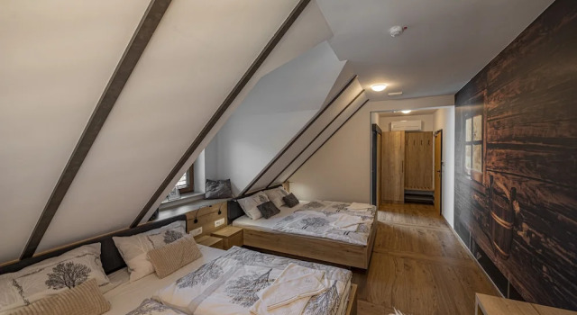 Komfort Vierer Zimmer mit Balkon Veldes B&B