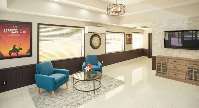 Travelodge by Wyndham Macon West, Book Mini-hotel Mini-hoteller i Macon, Mini-hotel