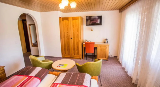 Hotel Derby, Prenota Hotel Fiesch Goms