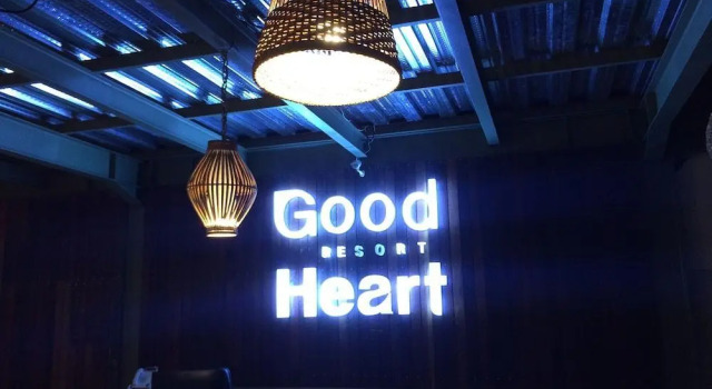 Good Heart Bungalow, Book Hotel Gili Meno 