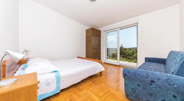 Stunning Apartment in Seget Vranjica With 2 Bedrooms and Wifi
