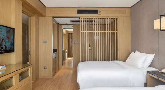 Двухместный люкс Deluxe Xierdun Yixuan Hotel