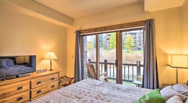 Апартаменты с 2 комнатами Cozy Crested Butte Condo 50 Yards From Ski Lift!