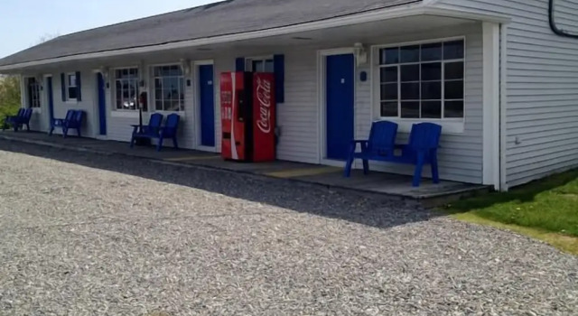 Isleview Motel and Cottages