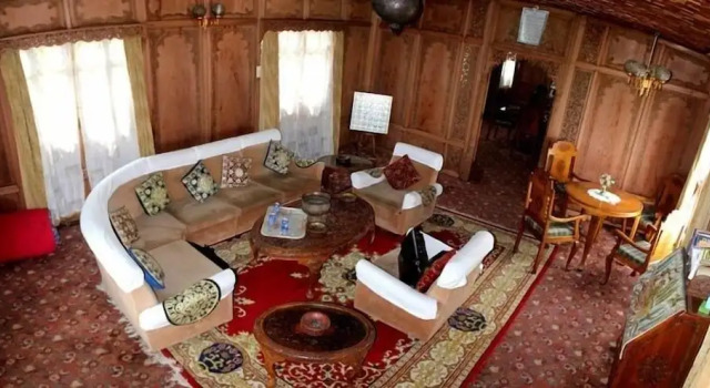 Privilege Houseboats, Забронировать Отель Сринагар Jammu & Kashmir Ski