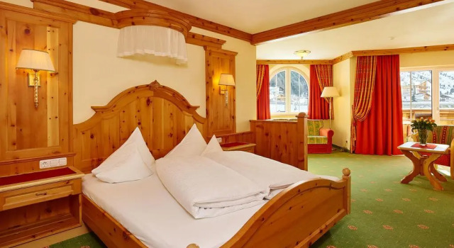 Hotel Kellerhof, Rezervovat Hotel Hotely v Tyrolsko se snídaní, Snídaně