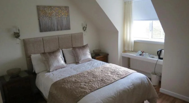 Rosewood Bed & Breakfast, Забронировать Отель Нью-Росс 