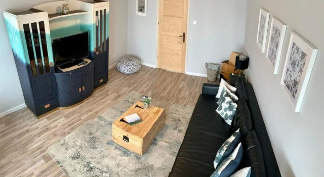 K1 Panoramic apartment, Rezerwuj Apartament Szekszard 