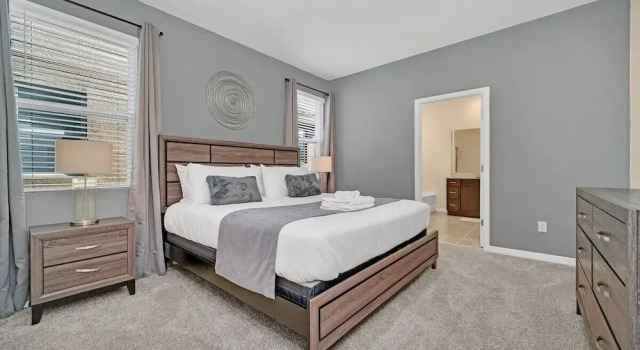 7551ol · Brand New 7 Bed Villa With Pool & Spa Near Disney