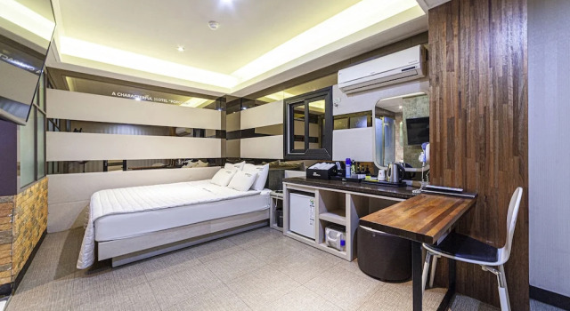 Двухместный номер Deluxe Business Hotel Busan Station