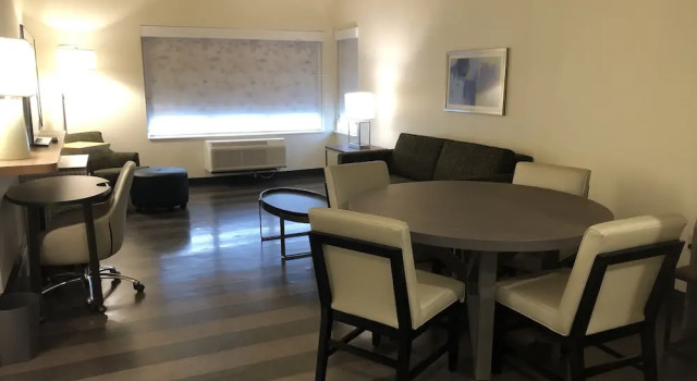 Люкс Holiday Inn & Suites Memphis Southeast-Germantown by IHG