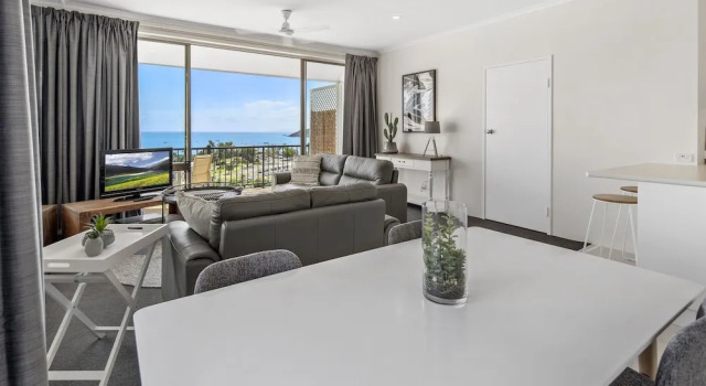 Ocean views 27, Забронировать Апарт-отель Апарт-отели Эрли-Бич, рядом с Рынок пляжа Эйрли, Апарт-отель