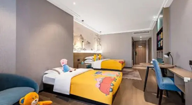Семейный тент Zhangjiagang City Yahood Selected Hotel