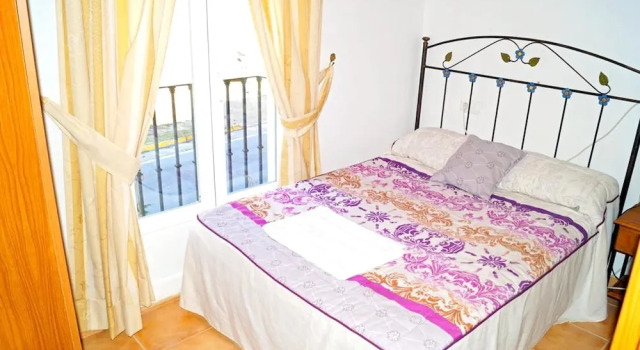 House With 3 Bedrooms in Benaoján, With Pool Access and Furnished Terr