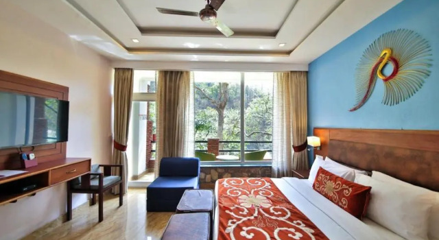 Двухместный номер Standard с балконом Summit By The Ganges Beach Resort & Spa- The Signature Collection