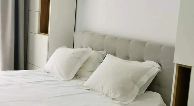 49 Apartment, Varaa Huoneisto Hotellit Mamaia-Sat pysäköinnillä, Pysäköinti