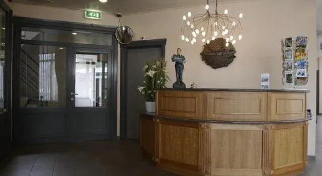 Hotel Dekkers, Забронировать Отель Отели Вонсдрехт с парковкой, Парковка
