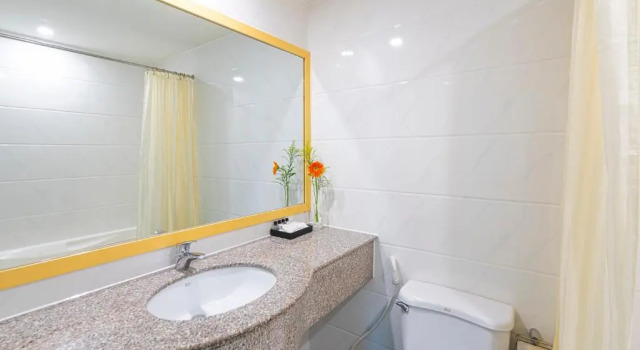 Люкс Grand Ngoc Ha Hotel Saigon