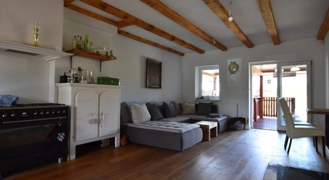 Spacious Holiday Home in Klodzko by the River, Забронировать Отель Клодзко 