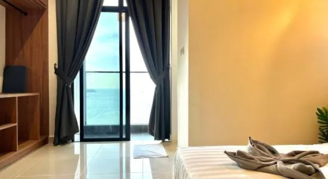 Люкс с видом на море The Shore Kota Kinabalu