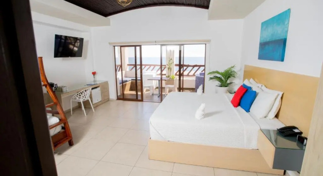 Люкс с видом на море Hotel Los Farallones