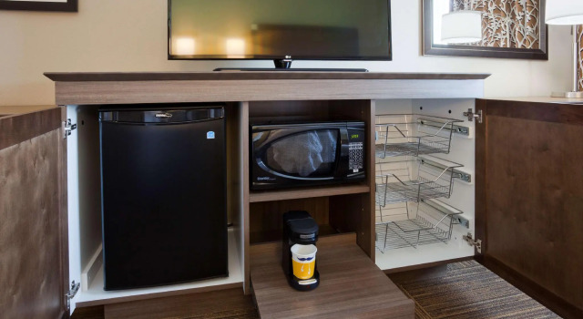 Четырёхместный номер Standard Hampton Inn Minneapolis Bloomington West
